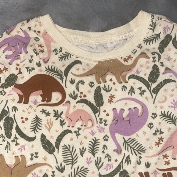 Old Navy Dinosaur Pajama Sz 6 Girl Two Piece Set - Picture 2 of 5